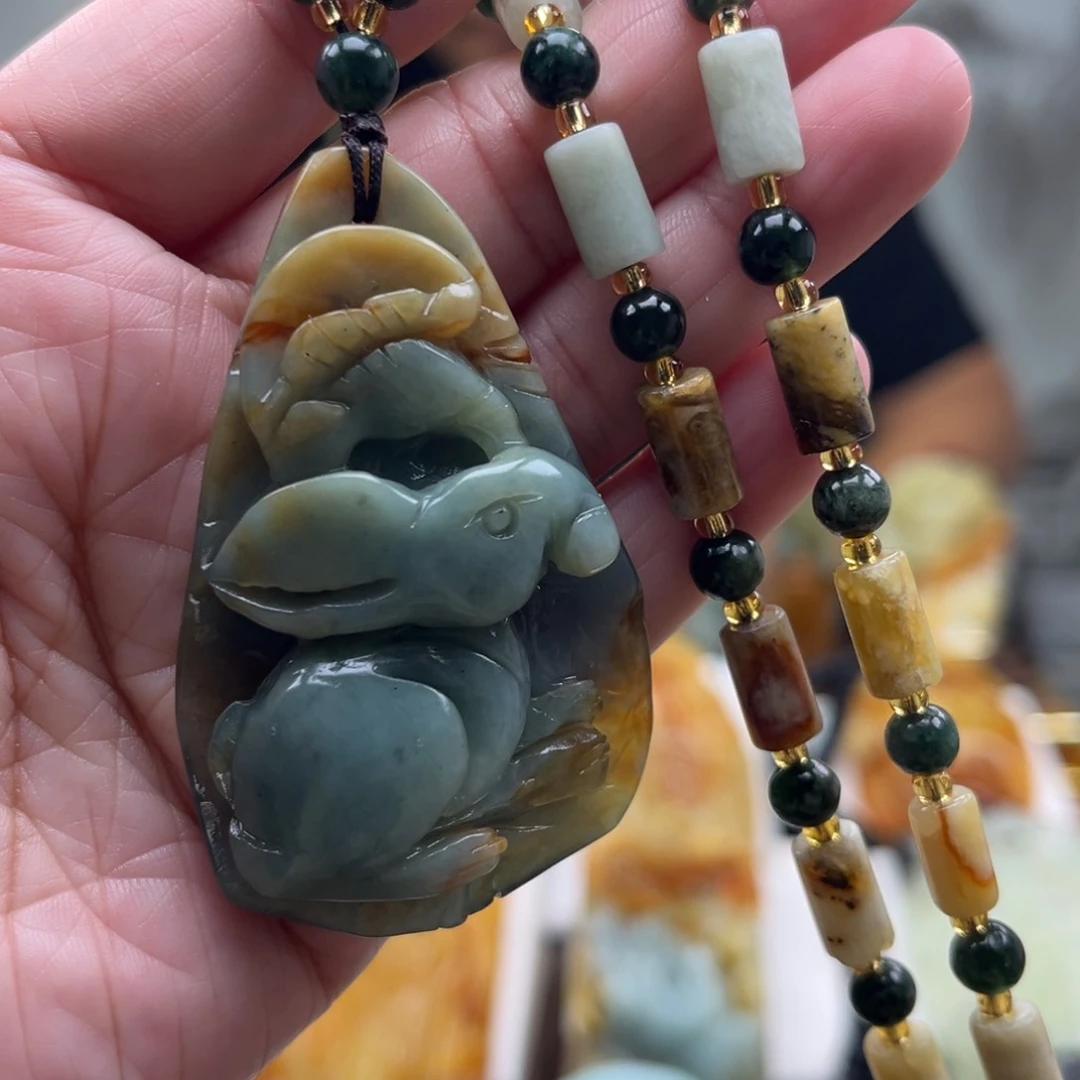 岫玉未镶嵌挂件挂件