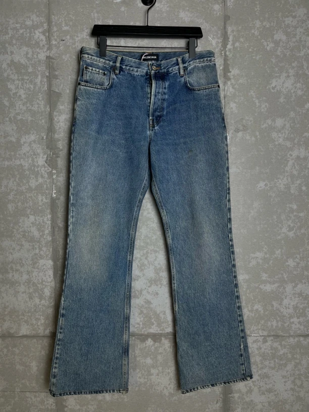 未使用 Balenciaga/巴黎世家 33*1/蓝色做旧牛仔裤/10922