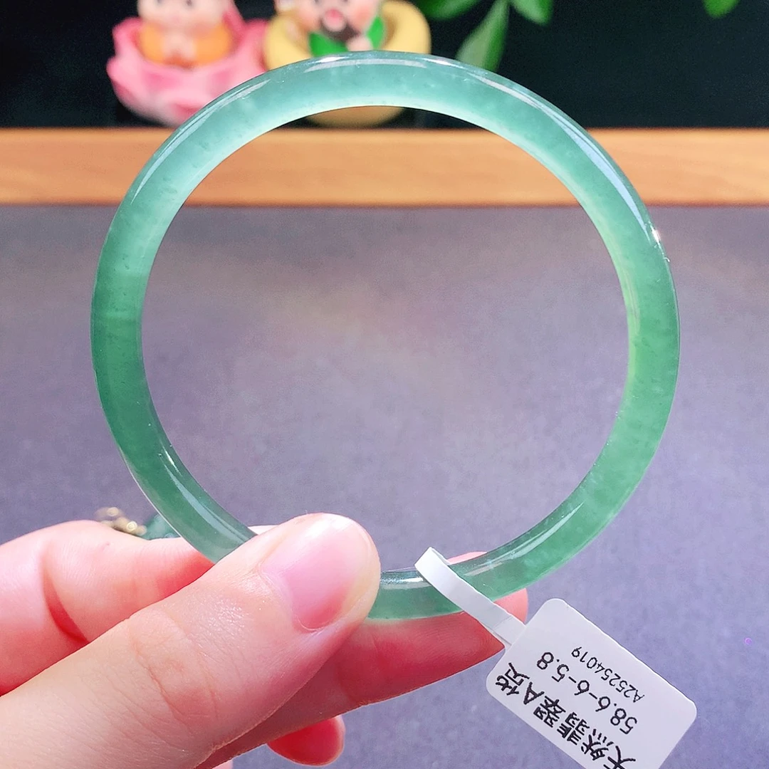 翡翠未镶嵌手镯天然翡翠