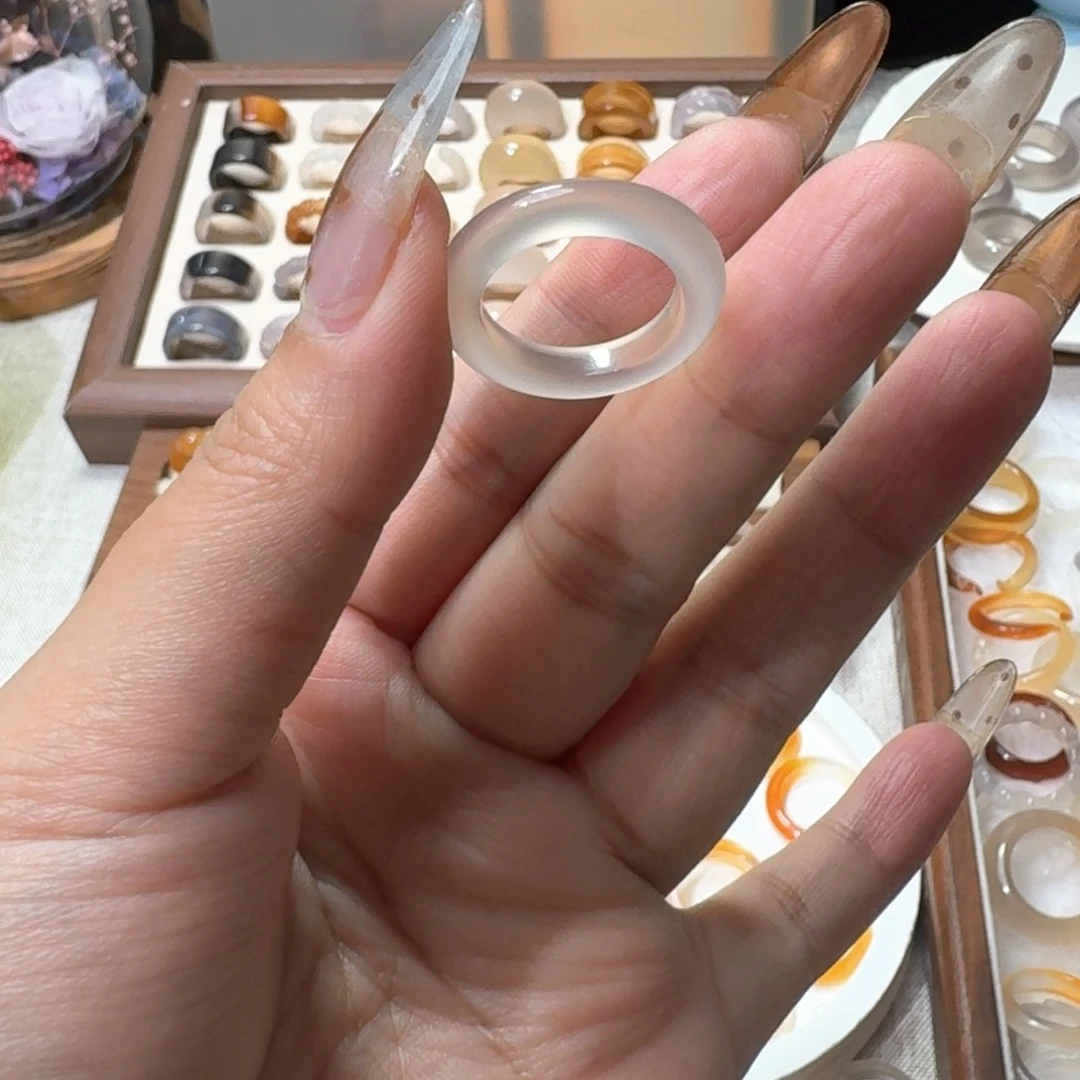未镶嵌戒指玛瑙/玉髓475港12