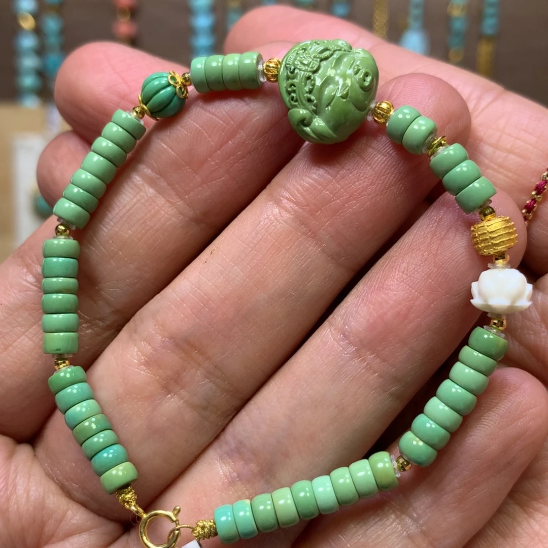 绿松石18K金镶嵌单圈