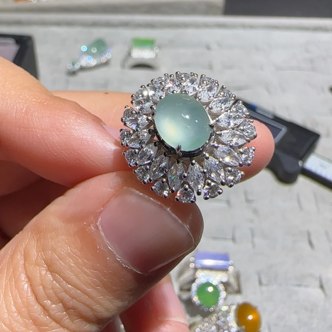 翡翠未镶嵌戒指翡翠