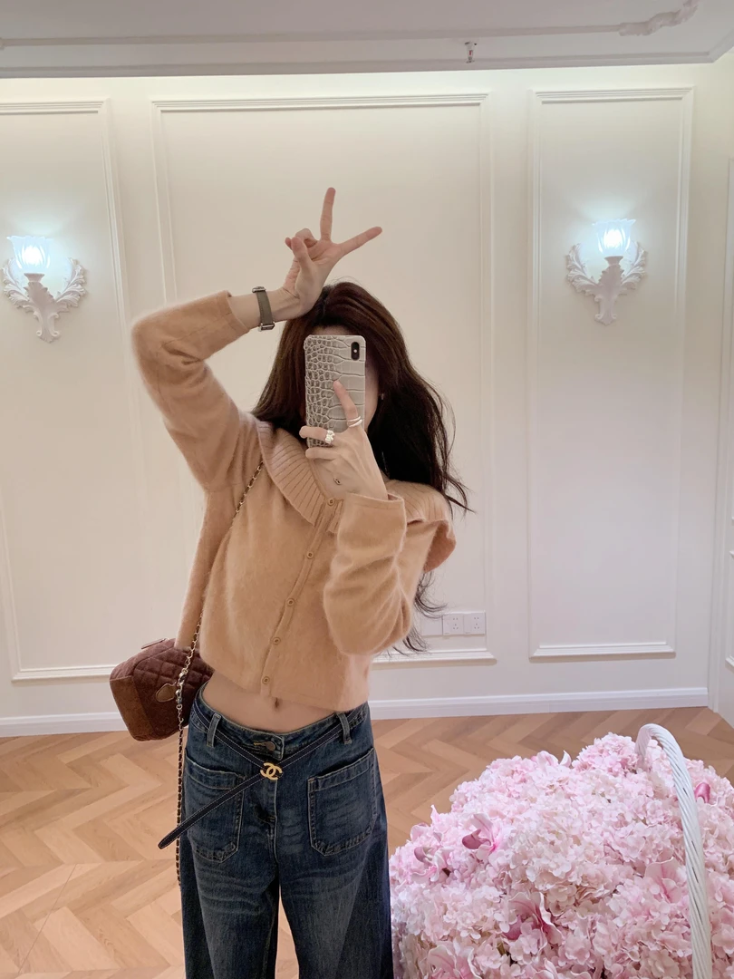 2025早秋新款韩系橘色圆领荷叶边排扣设计百搭开衫复古牛仔裤套装