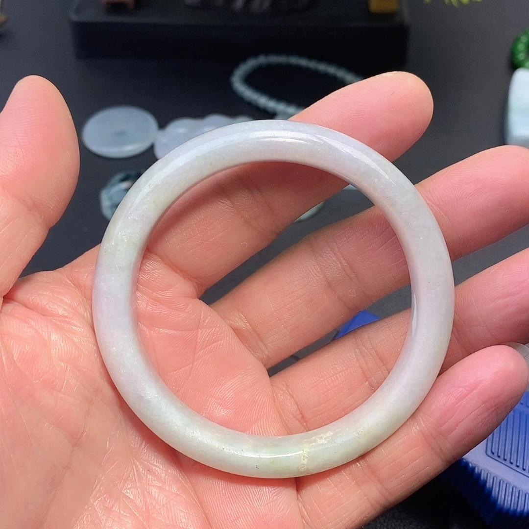 翡翠未镶嵌手镯001