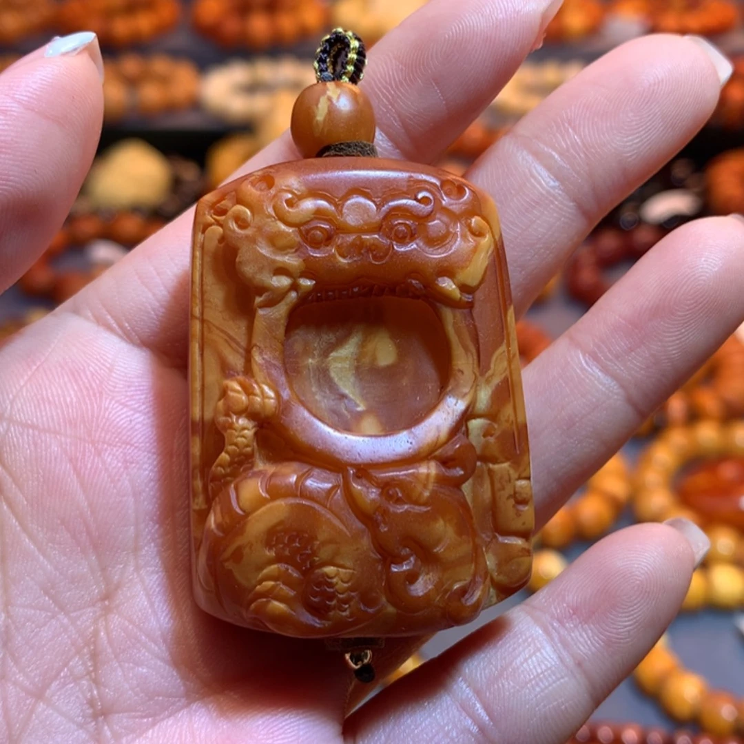 【闪购商品】未镶嵌吊坠(不含链)蜜蜡