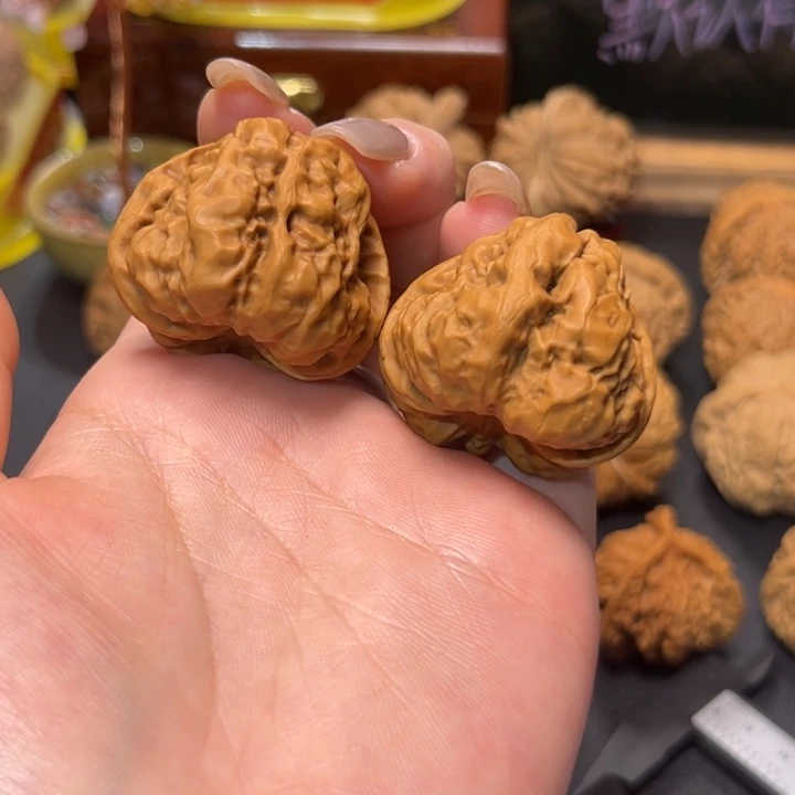 文玩核桃把件樂***。蛤蟆13