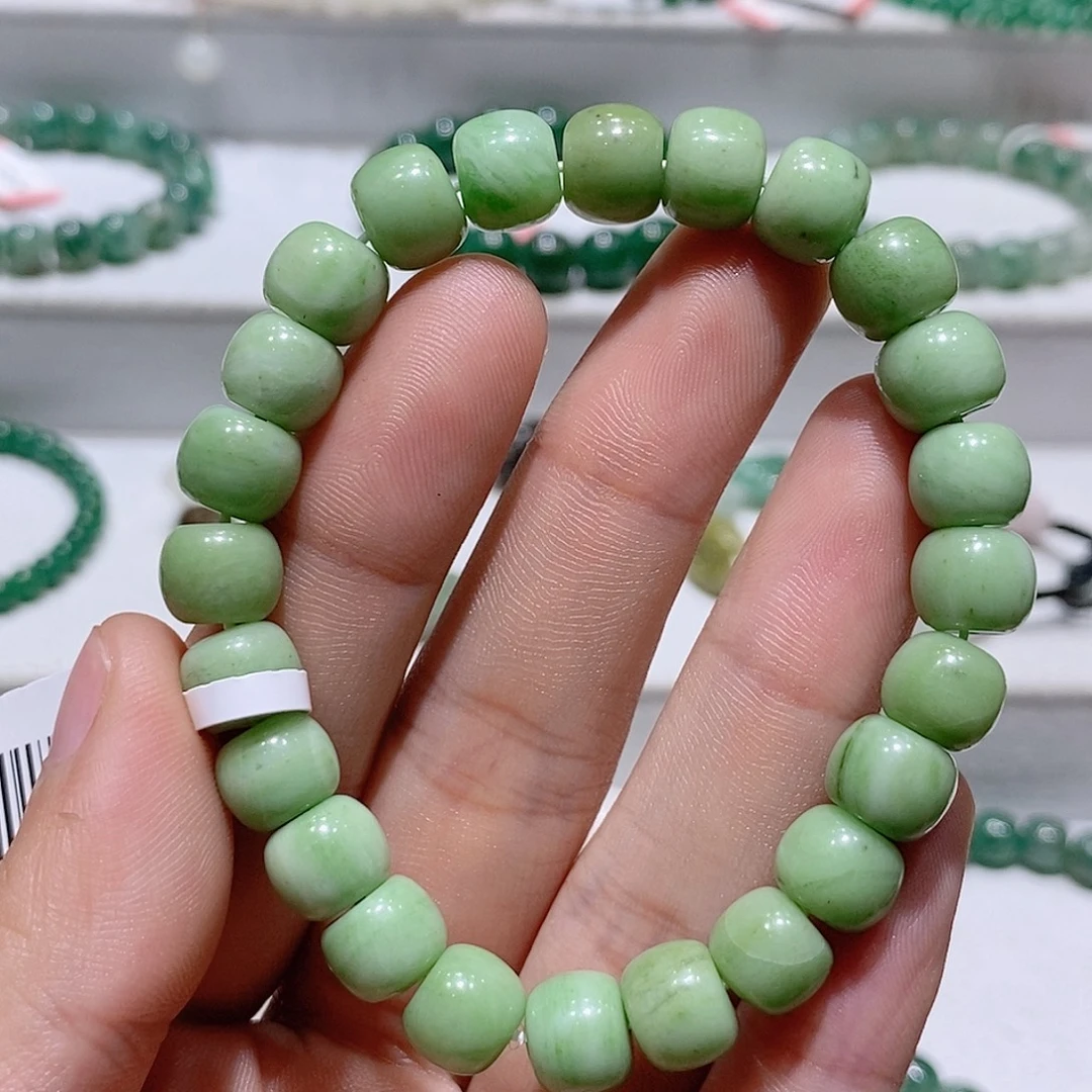 独山玉未镶嵌手串