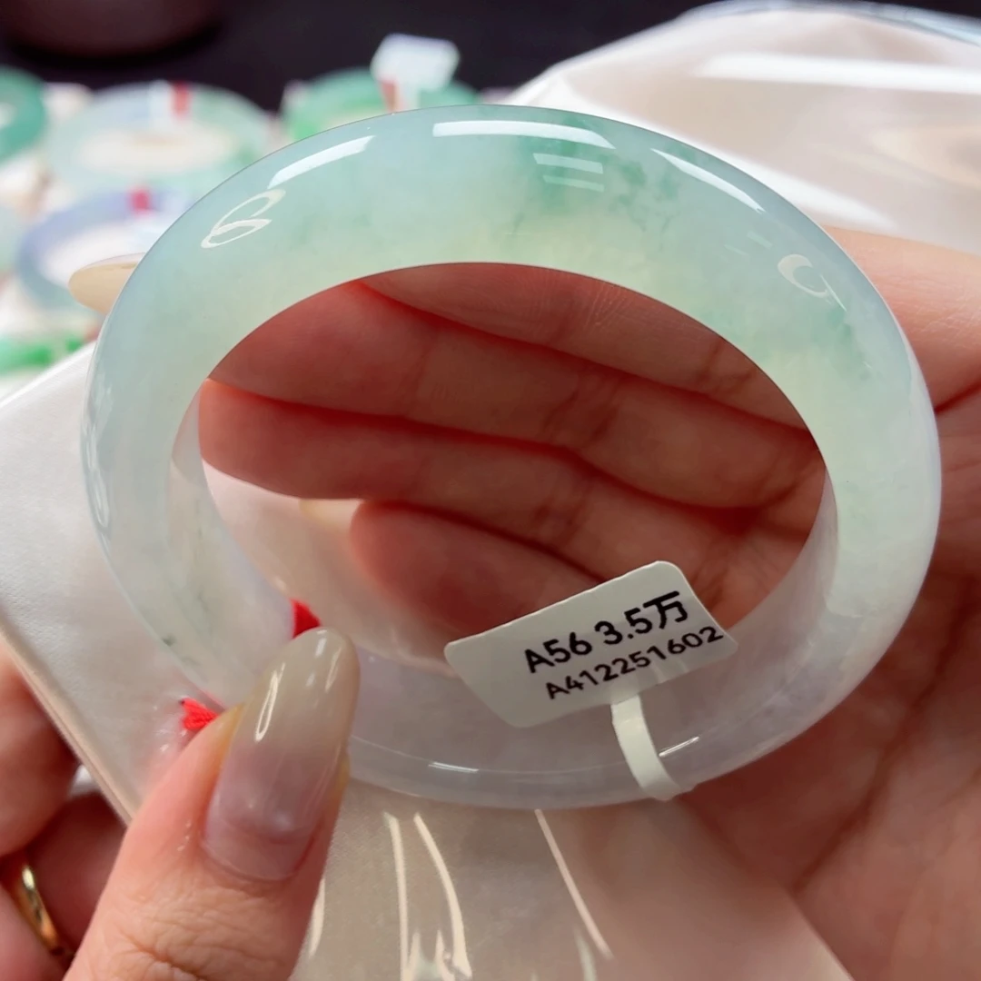 翡翠未镶嵌手镯22（51号）