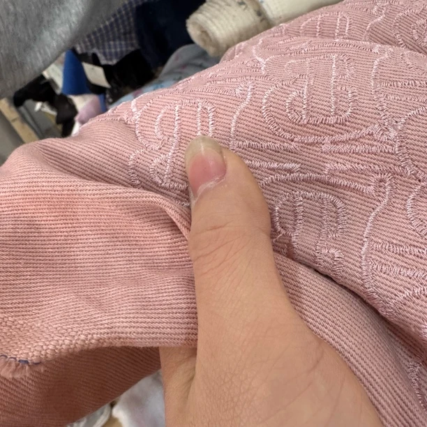 07  纯棉品牌刺绣牛仔面料2米价