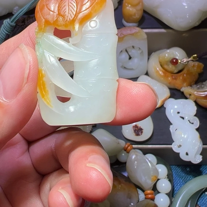 和田玉挂件未镶嵌