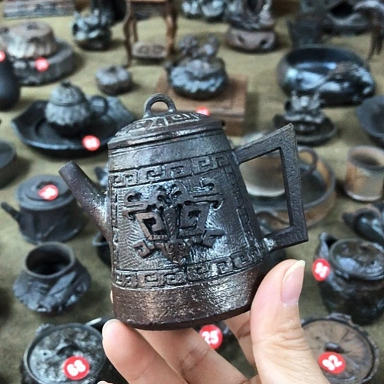 2全手捏柴烧茶器饕餮图腾