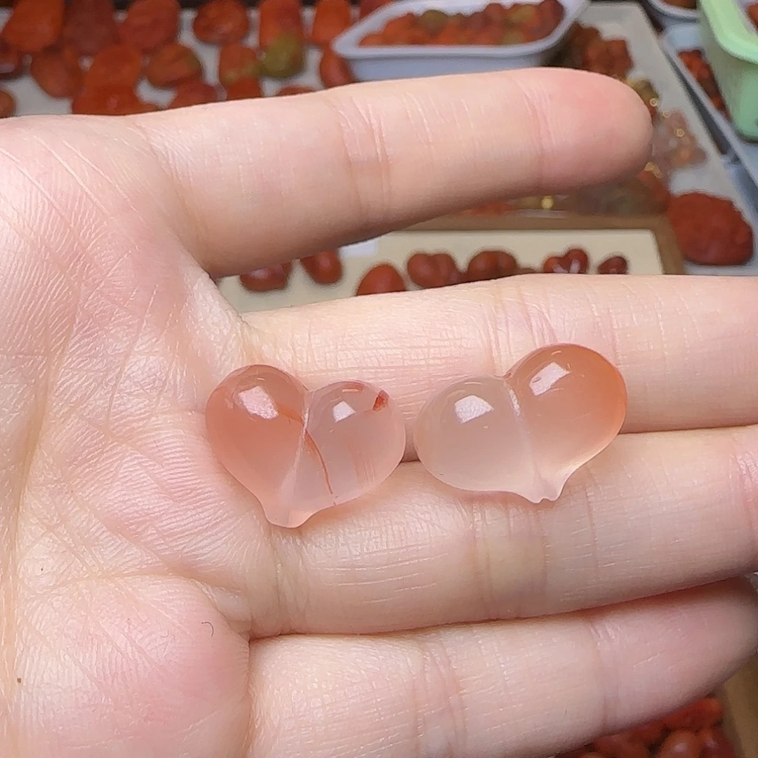 ****…南红玛瑙未镶嵌吊坠(不含链)