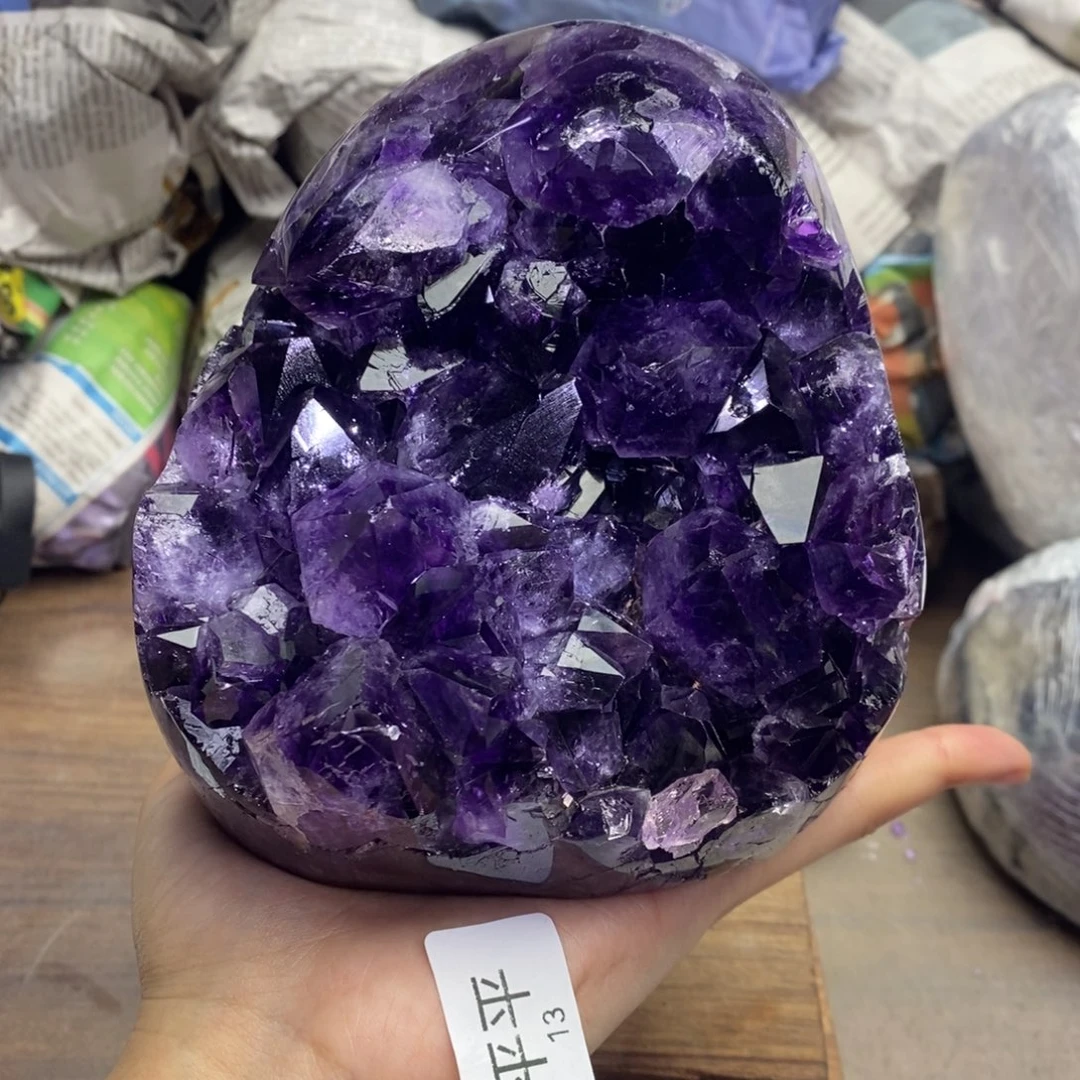 未镶嵌水晶大型摆件（非配饰）