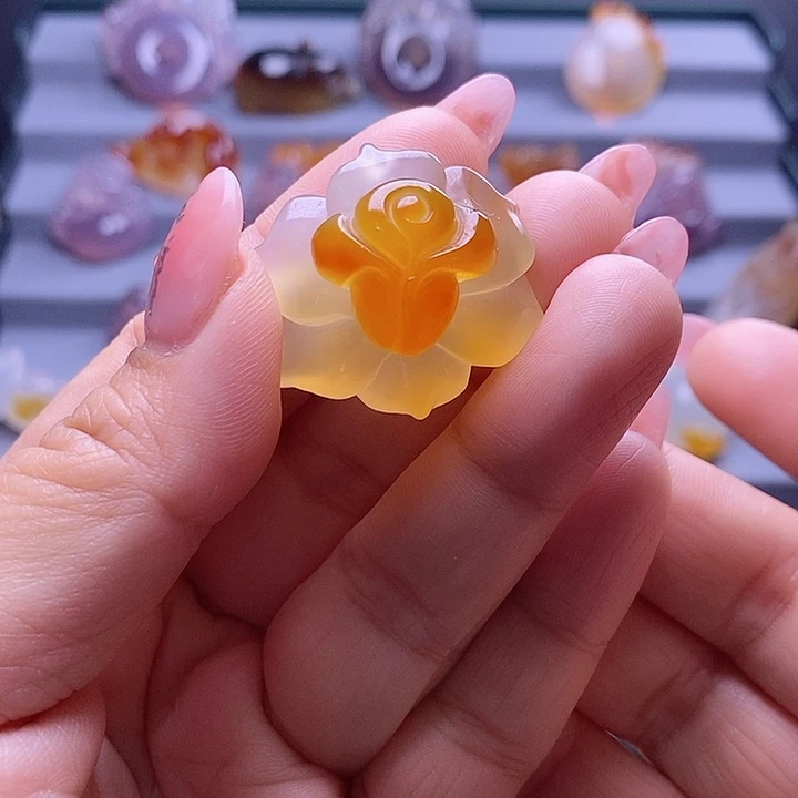 玛瑙/玉髓颈饰未镶嵌