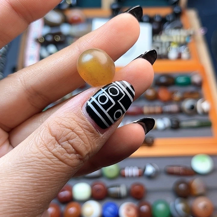 玛瑙/玉髓珠宝半成品未镶嵌科*