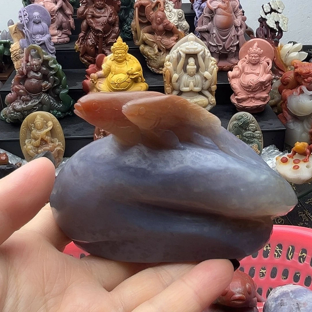 石英岩玉未镶嵌颈饰