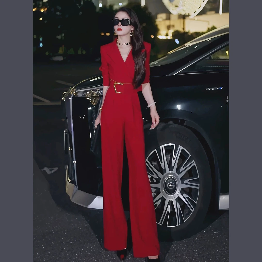 高级感春季减龄时尚洋气轻奢套装网红又飒又霸气职业女两件套