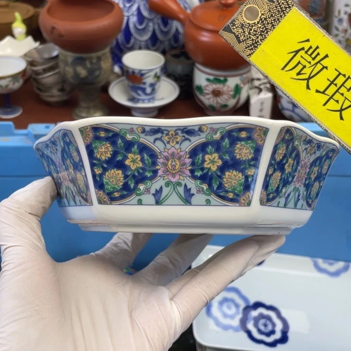 他家瓷器真美…开播了