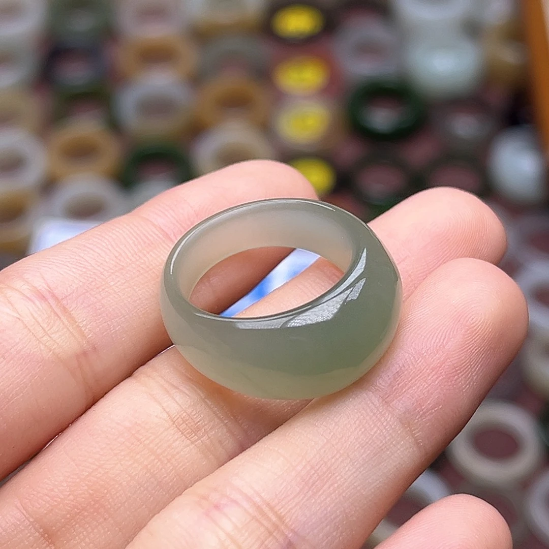 上****和田玉未镶嵌戒指17.5