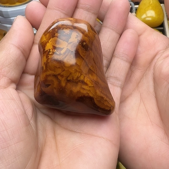 琥珀未镶嵌裸石天然蜜蜡吊坠