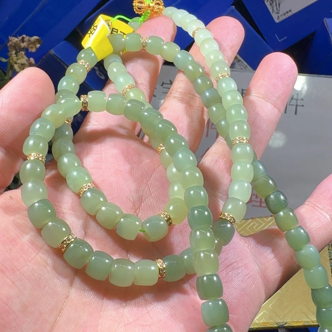 和田玉（糖玉）未镶嵌颈饰