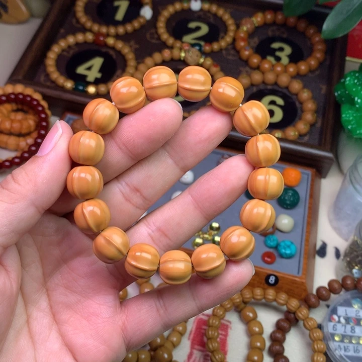 手串猴头核桃鲨鱼2