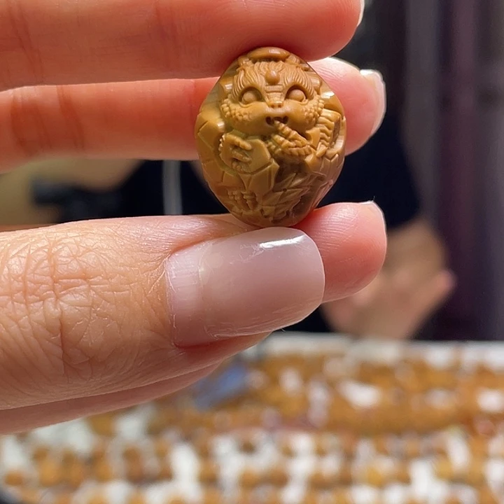 橄榄核吊坠橄榄核