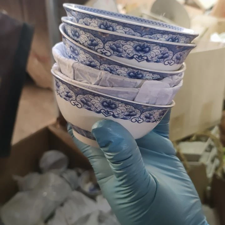 摆件陶瓷盘子碗啥都有