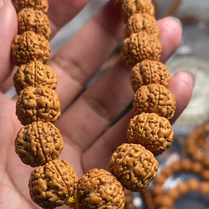 紫金鼠吊坠居今天是