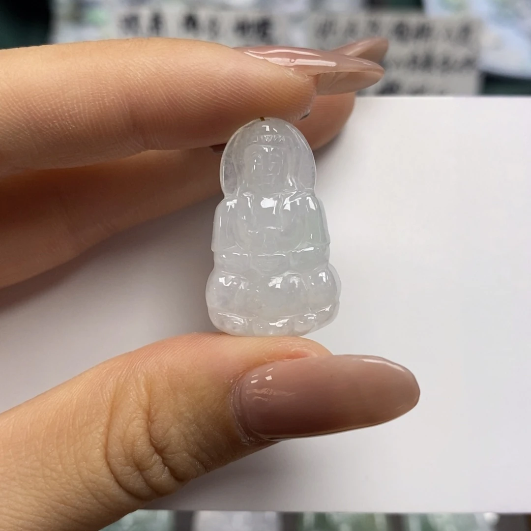颈饰未镶嵌翡翠观音