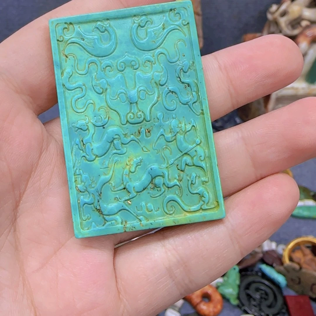 未镶嵌和田玉（糖玉）挂件