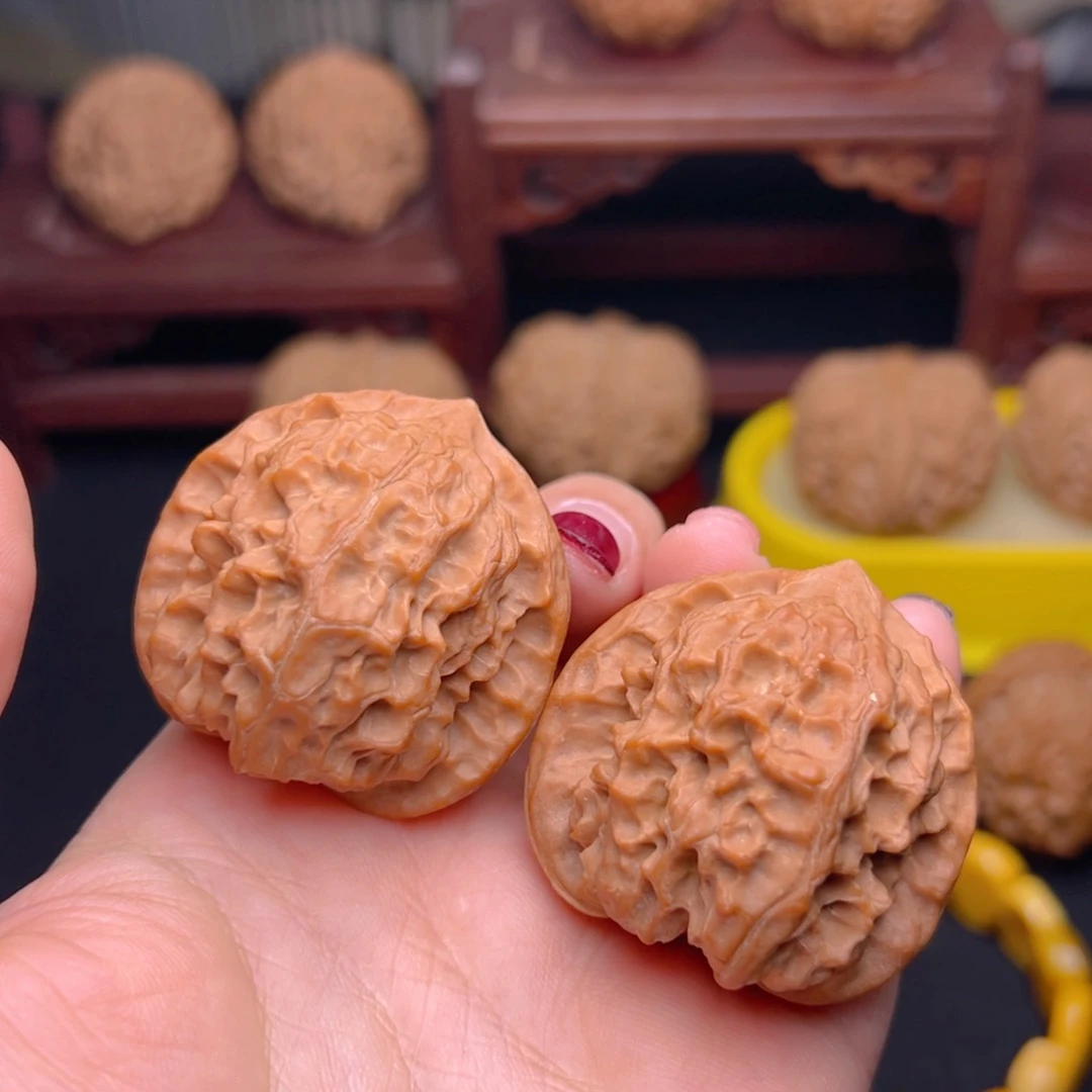 柏香籽/百香籽吊坠40全品玲珑狮子头