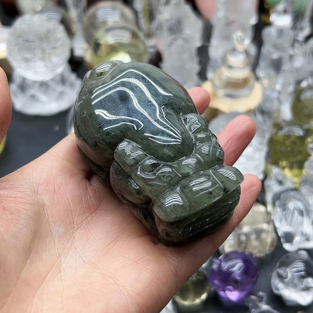 水晶摆件未镶嵌小*-摆件