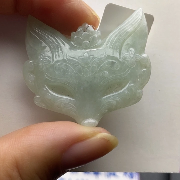 翡翠未镶嵌颈饰翡翠吊坠