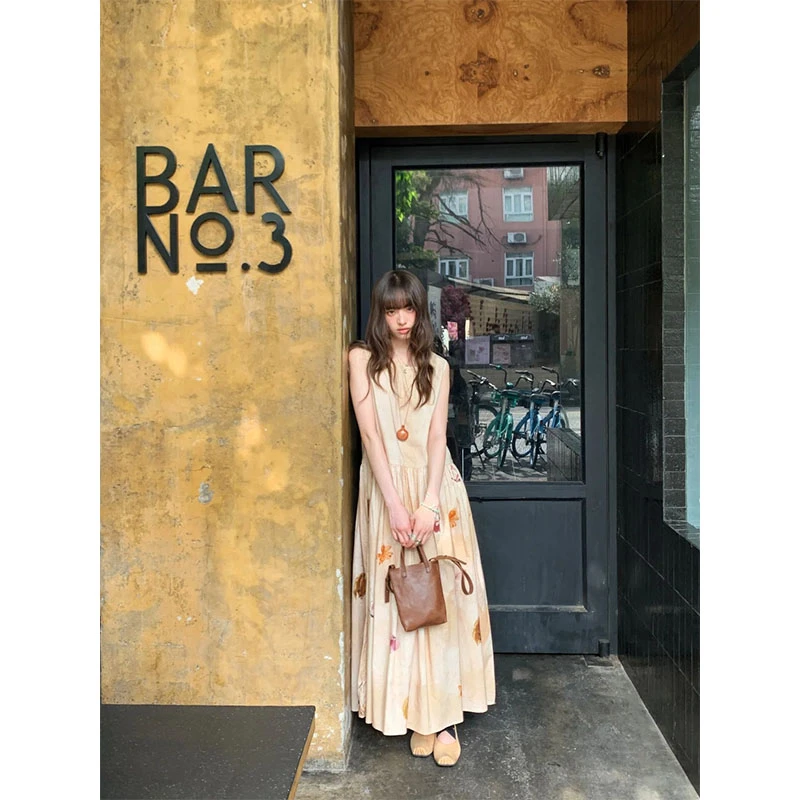 法式杏色印花拼接无袖背心连衣裙子女夏季穿搭高级感宽松显瘦长裙