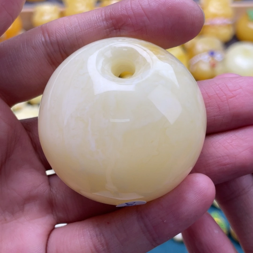 琥珀未镶嵌裸石蜜蜡