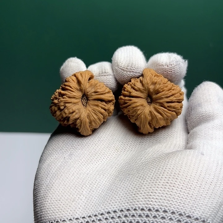 文玩核桃吊坠20号链接34凹底拉丝