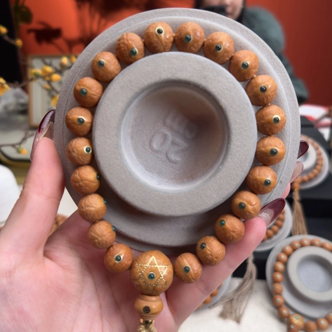 凤眼菩提手串于*运12mm铁籽单圈绿玛新籽