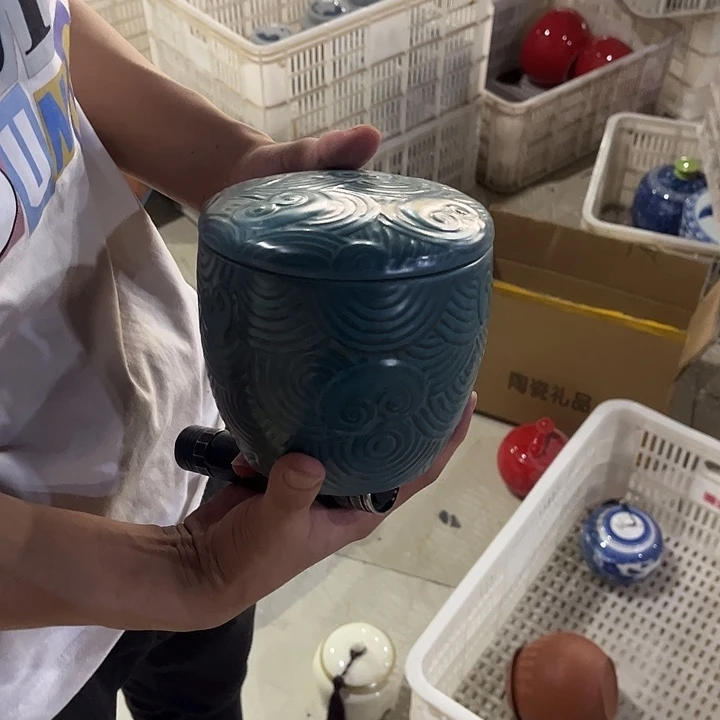 高档陶瓷茶叶罐储物罐密封罐！