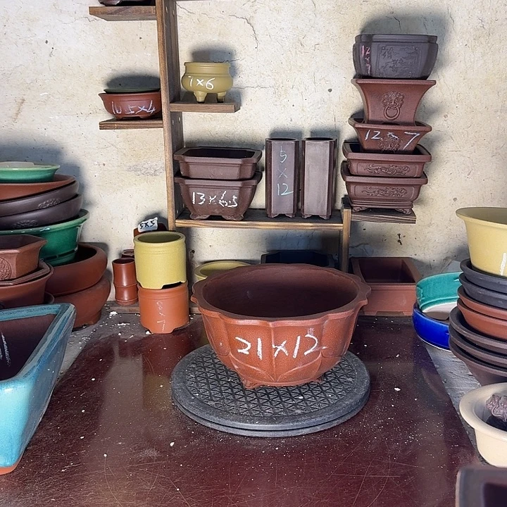 紫砂花盆，手工制作