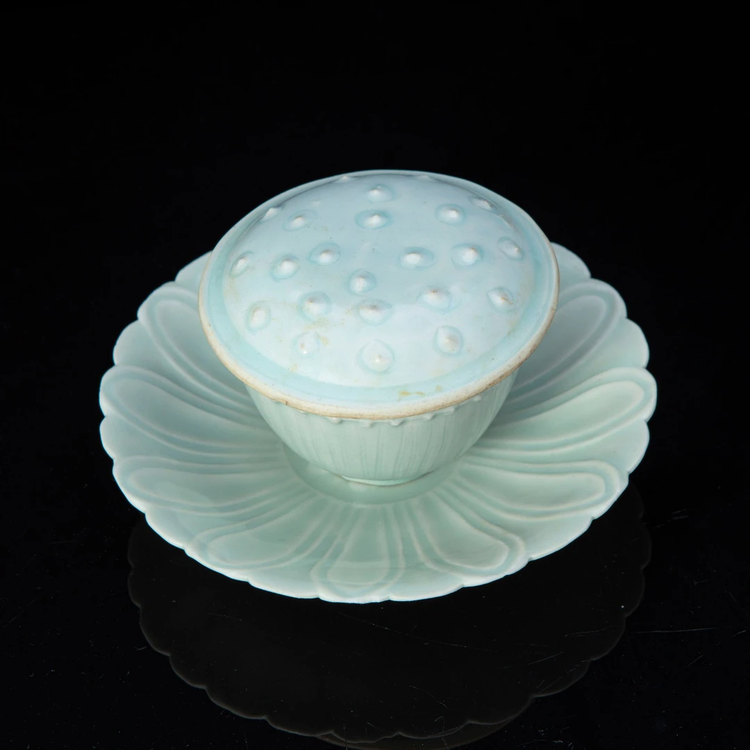 10.青白釉莲子盏托一套（蓝队）【古董拍卖】