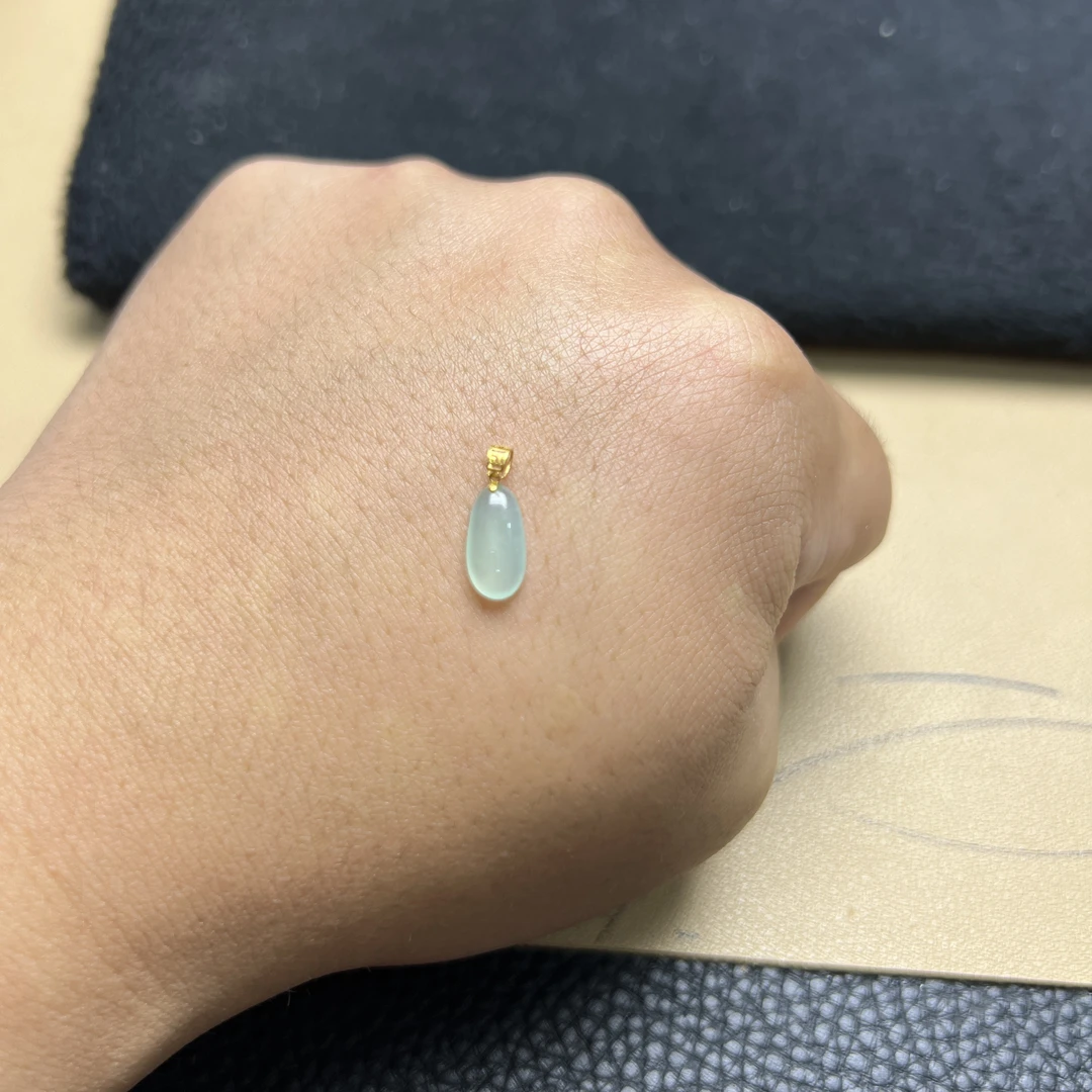 翡翠吊坠冰种随形福瓜水头好18K金事业向上高贵精致素款