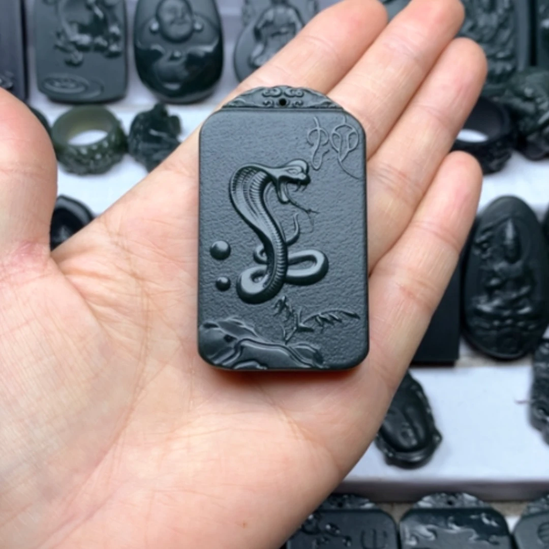 【闪购商品】和田玉颈饰未镶嵌双面雕刻