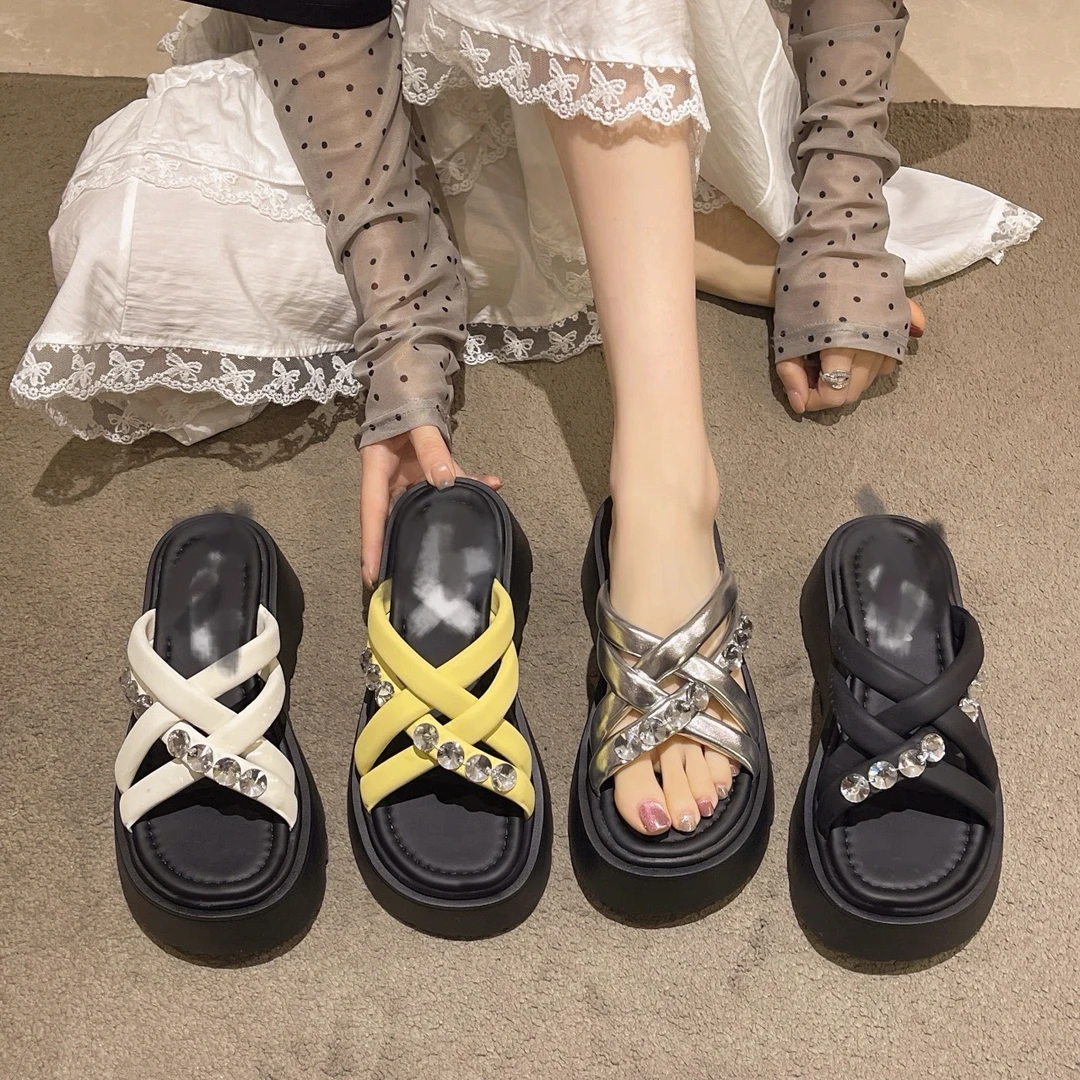 夏季增高外穿时尚水钻厚底韩系交叉一字凉拖夏季
