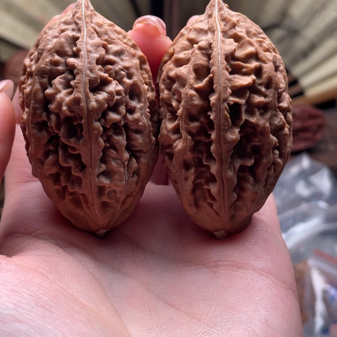 阿***生文玩核桃把件楸刀鱼91