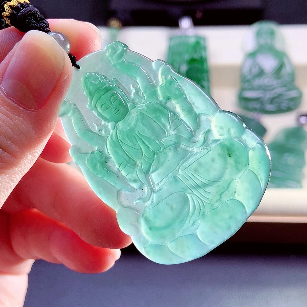 【闪购商品】颈饰未镶嵌翡翠天然