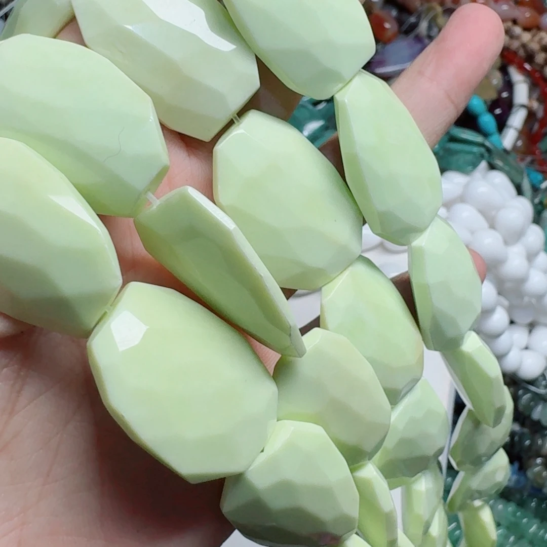 玛瑙/玉髓合金珠宝半成品20*29切面奶皮松一条