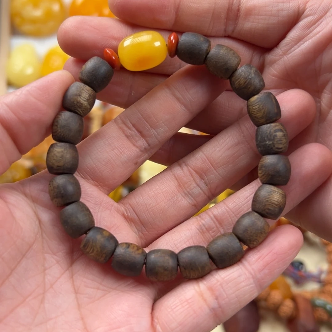 沉香未镶嵌手串蜜蜡
