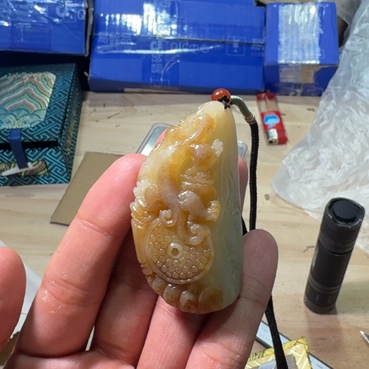 和田玉（糖玉）未镶嵌挂件
