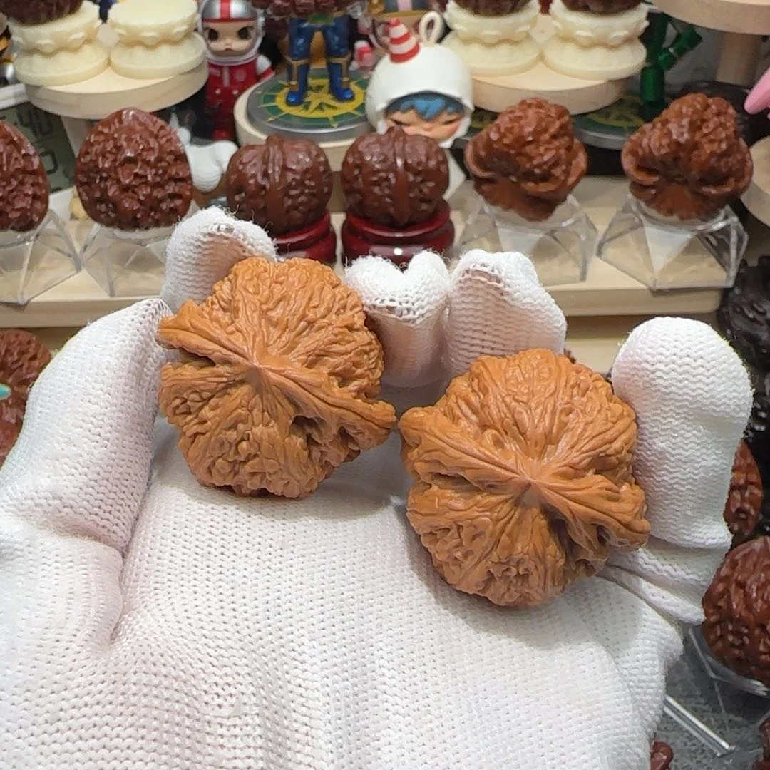 文玩核桃吊坠老****头37全品粗筋